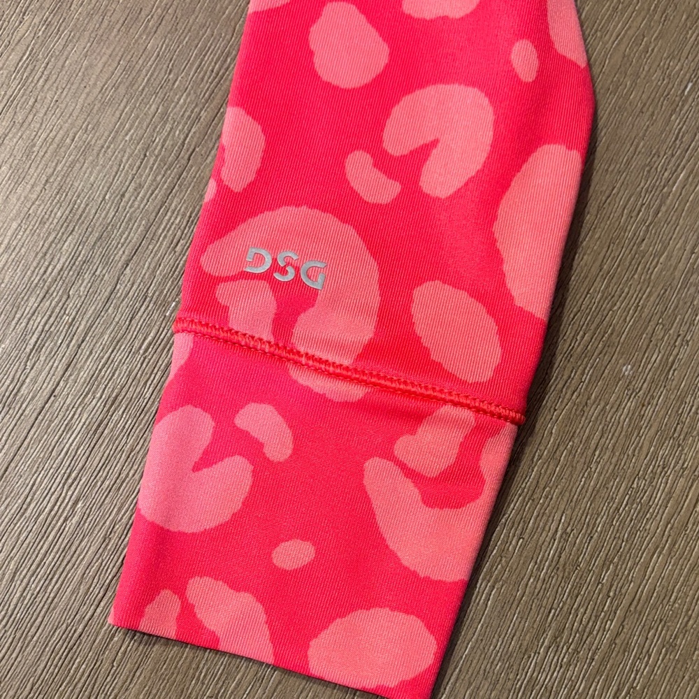 DSG Kids Pink Patterned Rashguard - Picture 3 of 4